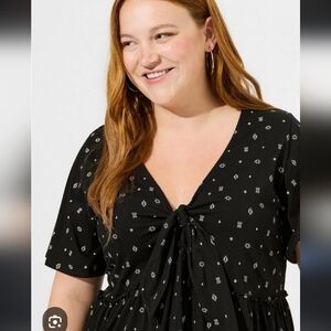 Torrid Black Top with White Pattern